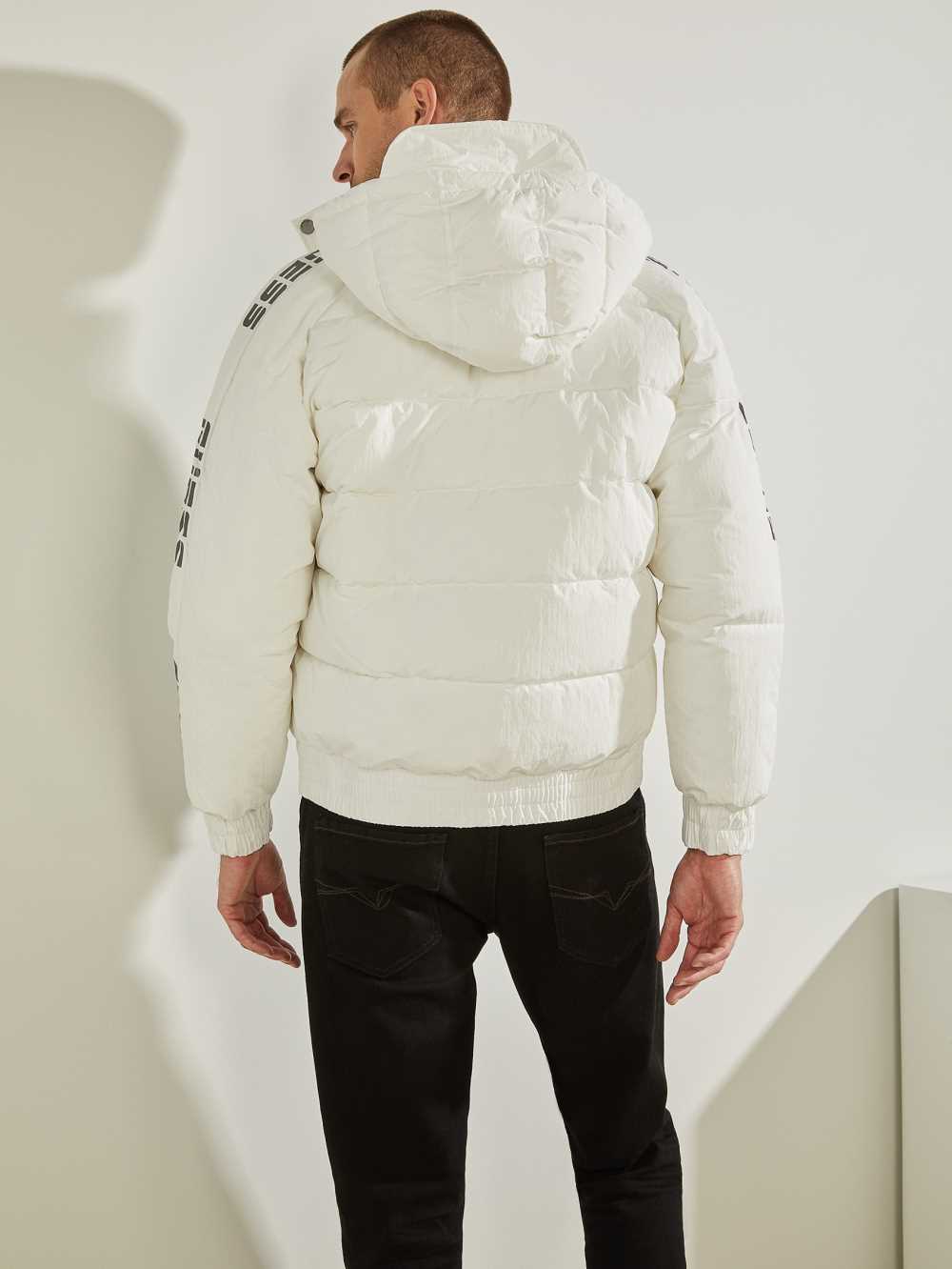 Guess Summit Nylon Ski Puffer Jacka Herr Vita | 836452-NHY